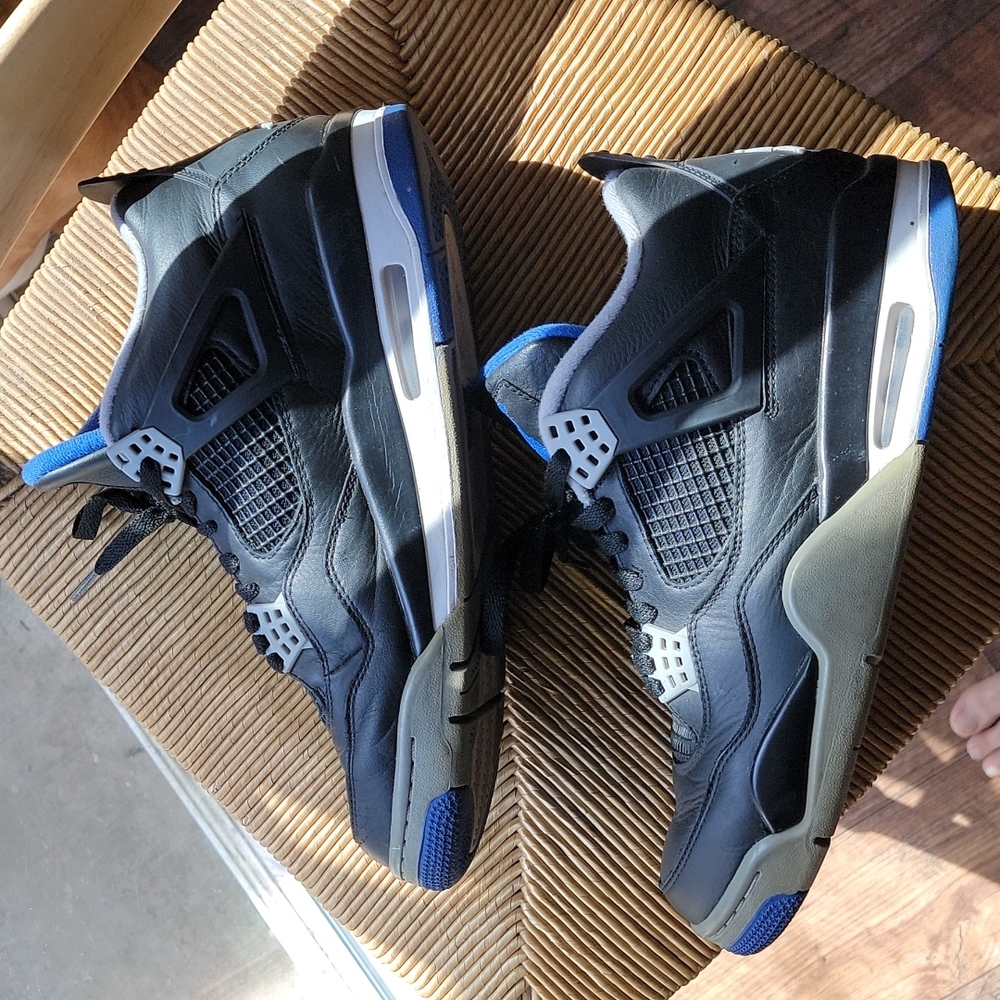 Jordan retro motorsport 4s size 10